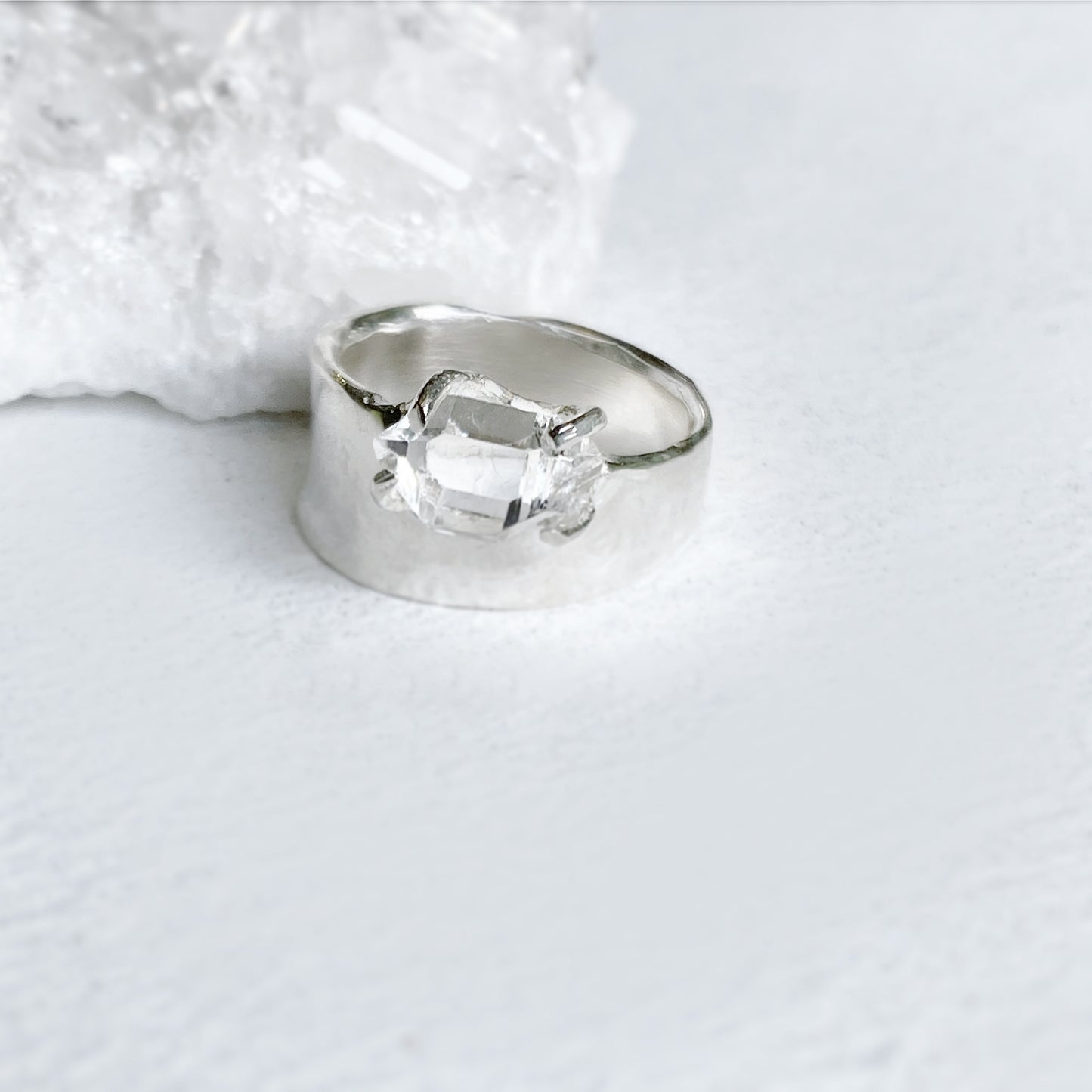 Herkimerdiamond Embed mid ring