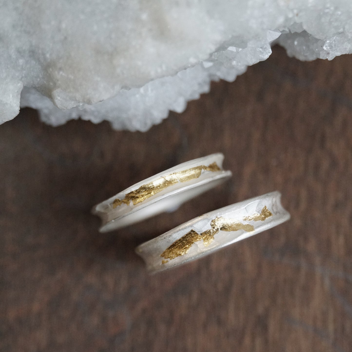 Handcrafted silver ring with 24K Keum-Boo gold fused on the surface, matte texture and organic form — Golden Whisper Ring by Shanho Jewellery UK.