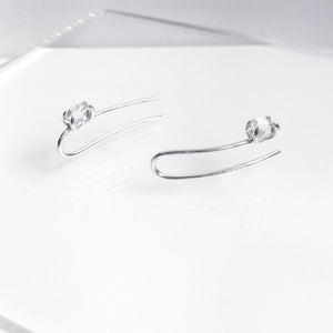 HERKIMER DIAMOND Single ear climber